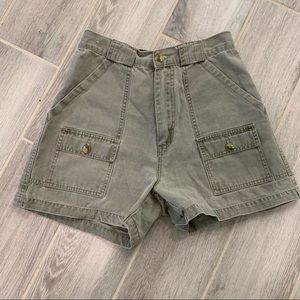 VINTAGE KHAKI SHORTS 100% cotton